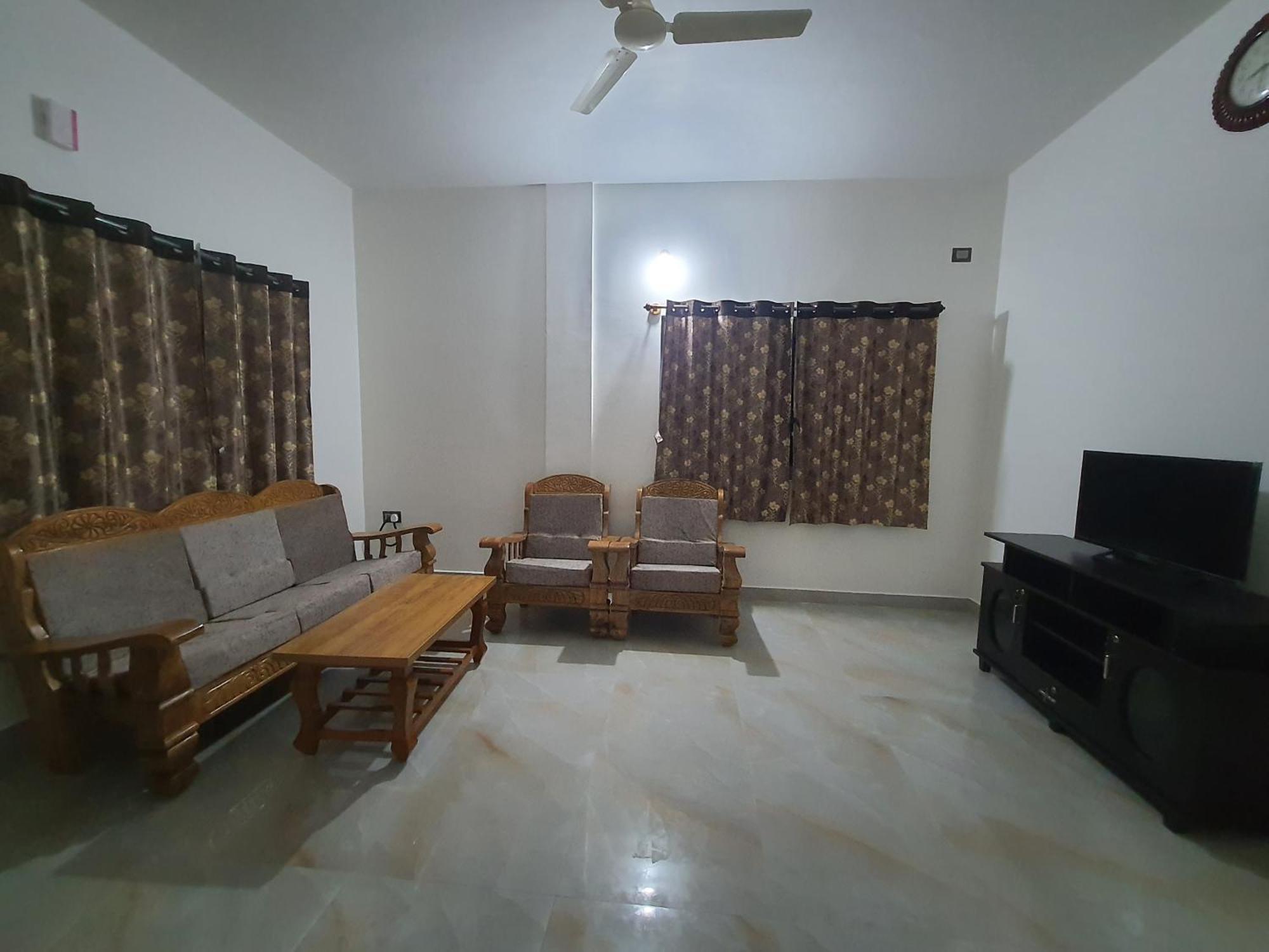 Jk Homestay Mysore Luaran gambar